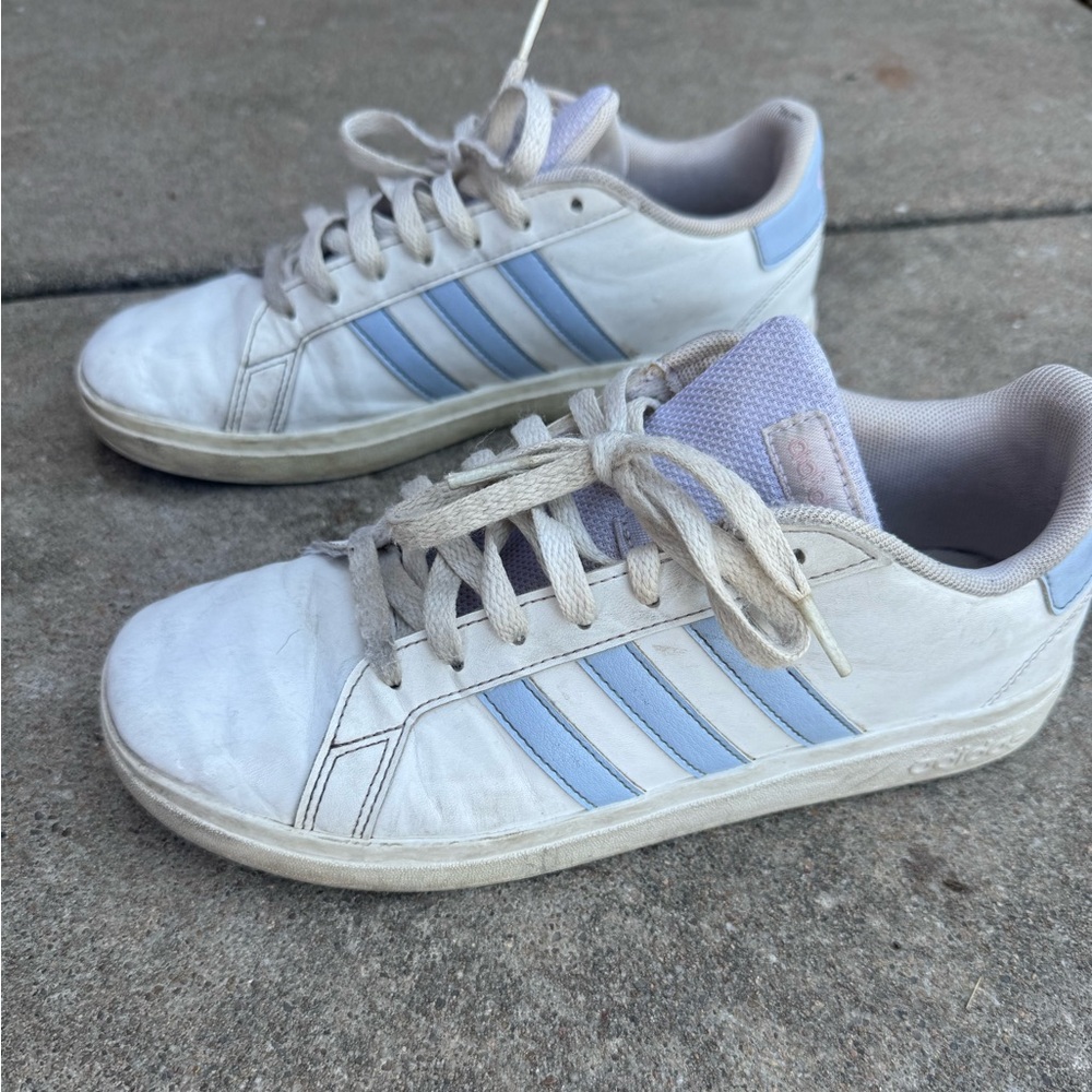 Women’s Adidas Shoes